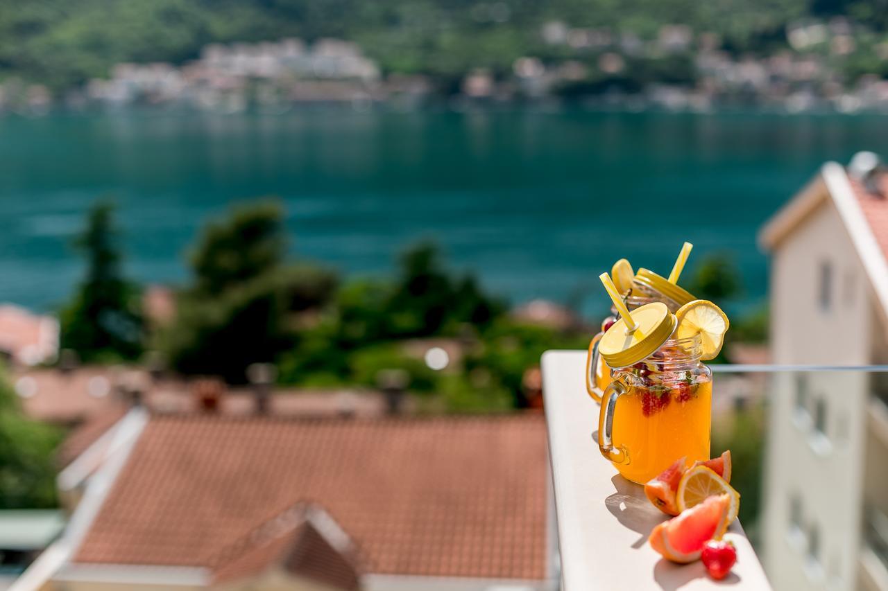 Apartments Magic Sea View Kotor Eksteriør bilde