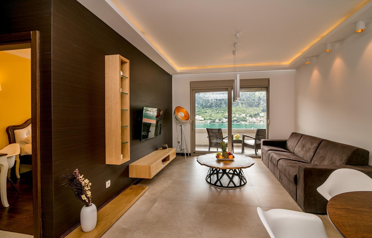 Apartments Magic Sea View Kotor Eksteriør bilde